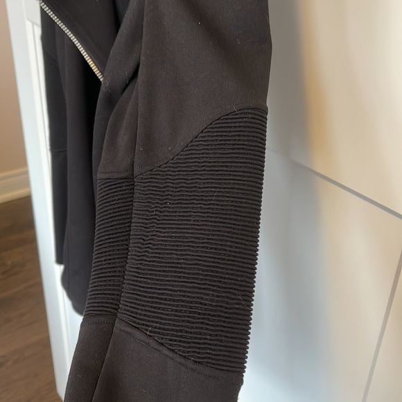 Moto jacket - Picture 2 of 4